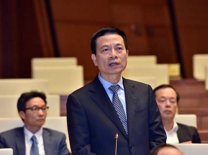 bo truong nguyen manh hung doc mot tin xau la dang nuoi no lan ra
