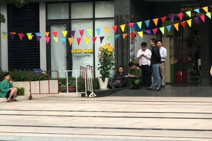 ha noi be gai roi tu tang 39 chung cu goldmark city xuong dat tu vong