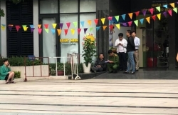 xon xao la thu duoc cho la cua be gai 11 tuoi viet gui bo me truoc khi nhay lau tu tu