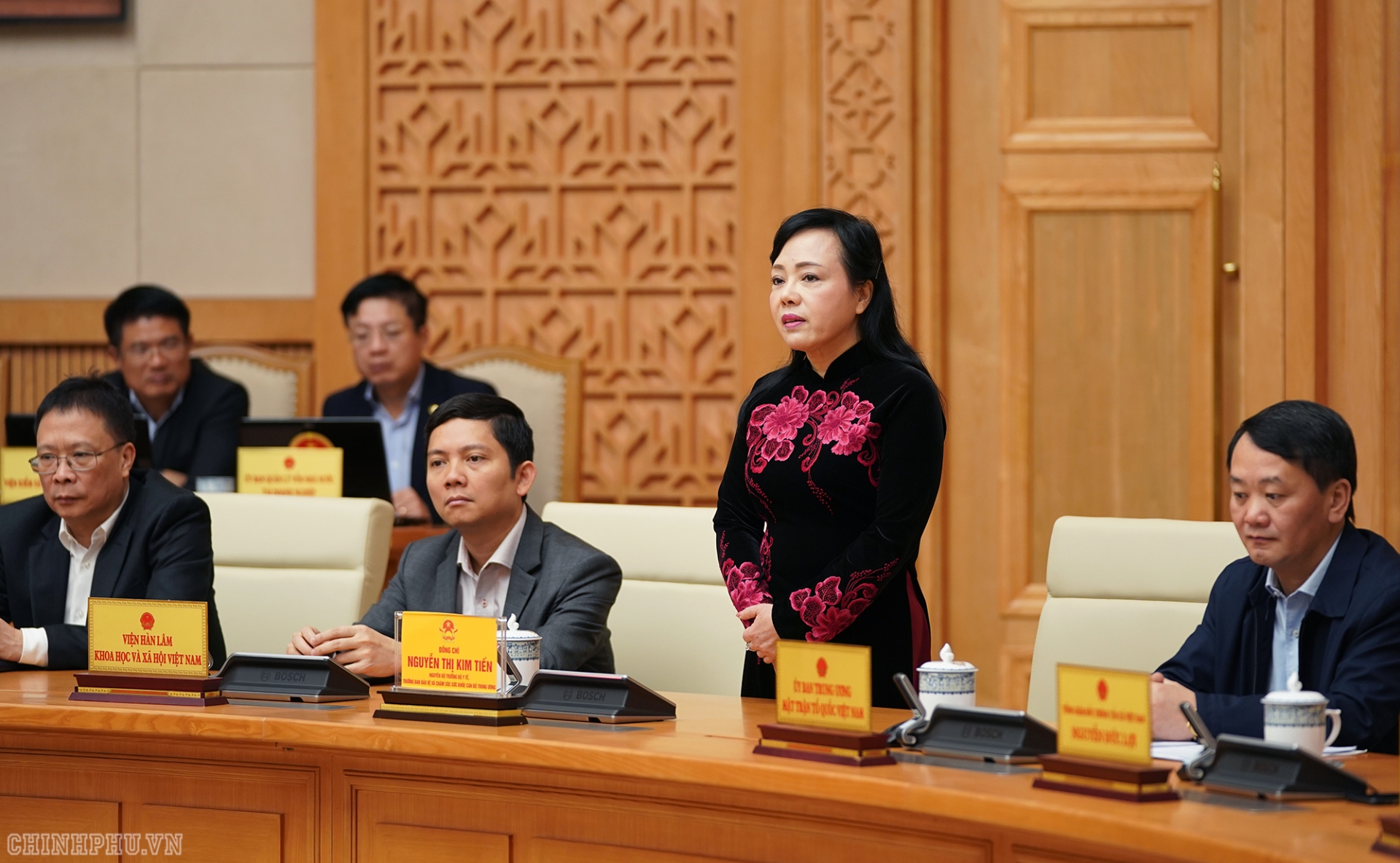 pho thu tuong vu duc dam se chiu trach nhiem viec lanh dao hoat dong cua bo y te