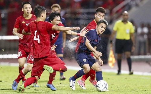 he lo muc gia khung cho moi giay quang cao tran u22 viet nam vs thai lan