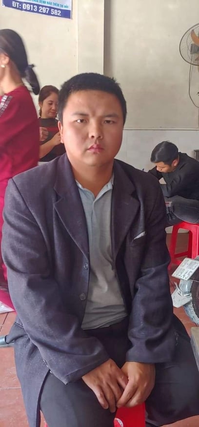 sang viet nam tim vo nam thanh nien nguoi trung quoc to bi ban gai lay dien thoai lua sach tien