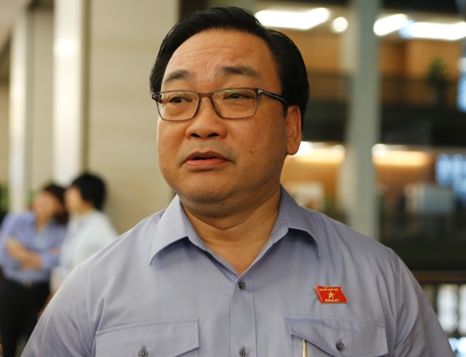 uy ban kttw neu vi pham cua bi thu hoang trung hai den muc phai xem xet ky luat