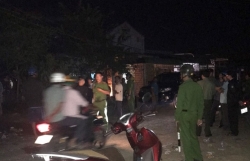 vua chiet xang vua hut thuoc la 3 nguoi trong gia dinh tu vong do bong nang