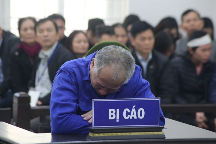 hung thu sat hai ca nha em trai o dan phuong khoc nuc no bi cao vo cung hoi han