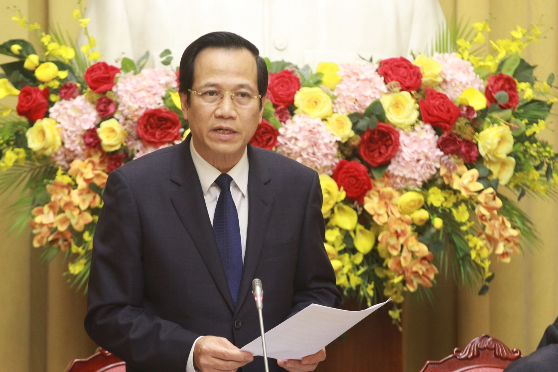 bo truong dao ngoc dung luong cua chong chuyen cho vo la hoan toan hop phap