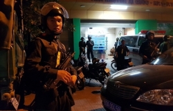 nguyen nhan chinh thuc vu nhom tin dung den xong vao benh vien khong che giam doc de doi no
