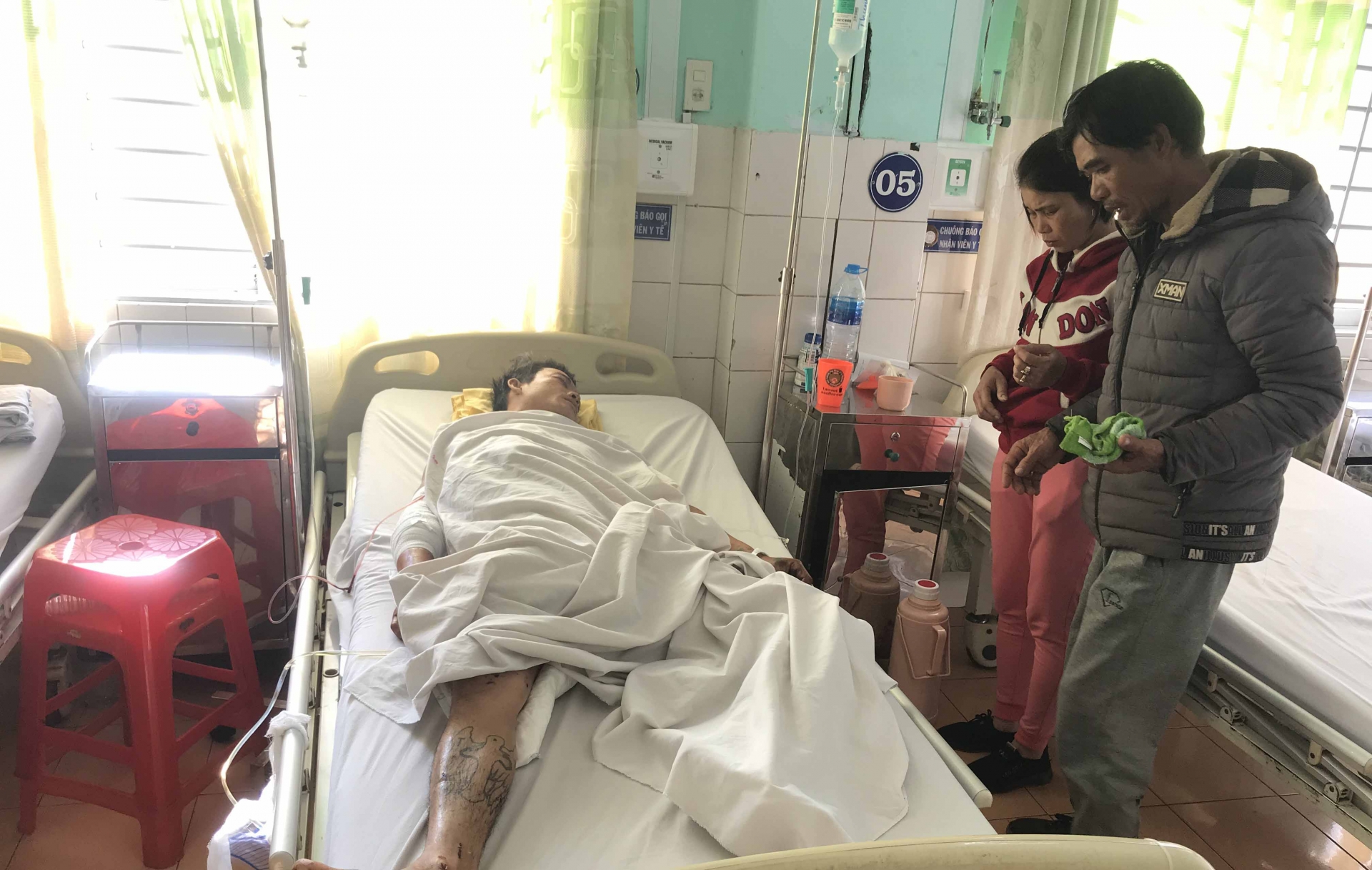 gia lai to mo xem cua dau dan 3 nguoi thuong vong