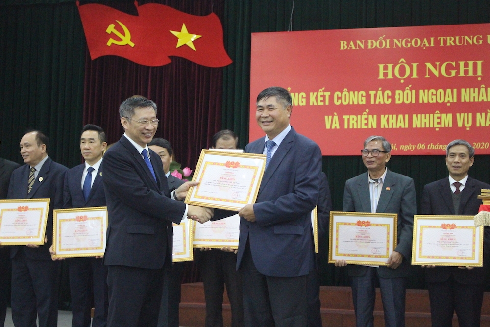 vufo nhan co thi dua la tap the dan dau trong cong tac doi ngoai nhan dan 2019