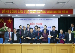 Các tổ chức chính trị - xã hội và Liên hiệp ký kết giao ước thi đua năm 2019
