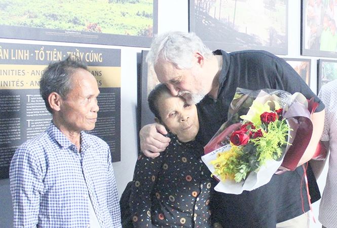 ong tay me dam bru van kieu