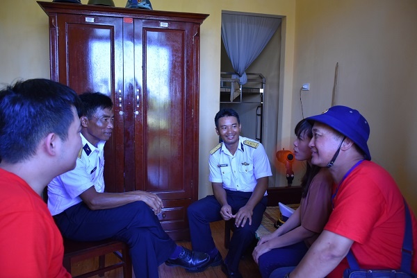 9 ngay dong day cam xuc cua kieu bao voi quan dan truong sa