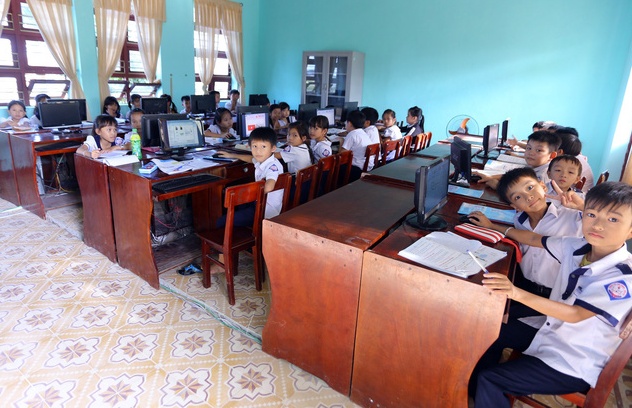 truong tieu hoc junko quang nam noi ghi dau tam long va uoc mo cua co gai nhat