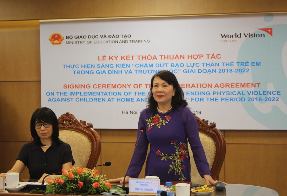 world vision bo gddt chung tay day lui bao luc tre em tai 14 tinh thanh cua viet nam