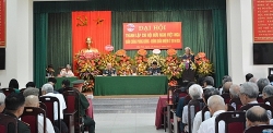 trao tang 300 dau sach cho cong dong nguoi viet tai saint petersburg
