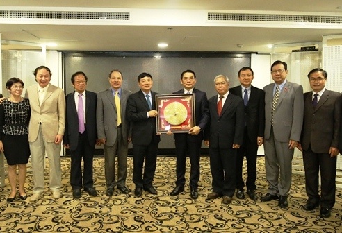 hoi huu nghi hai nuoc viet lao trao doi ke hoach hop tac nam 2020