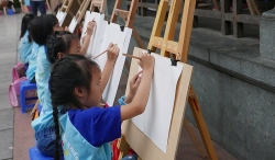 Hà Nội - Thành phố vì hoà bình qua nét vẽ của hơn 300 thiếu nhi