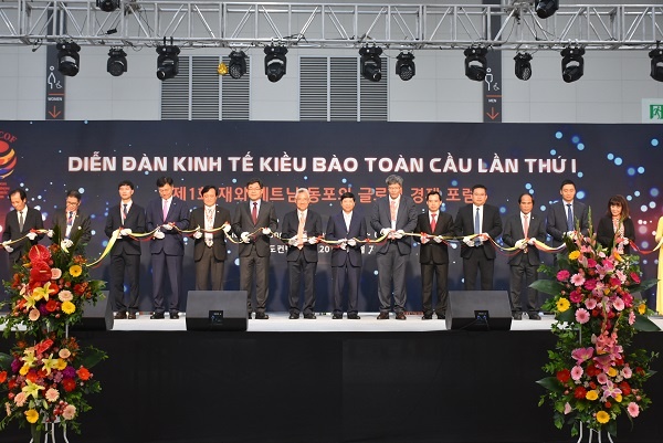 thay gi sau hoi nghi dien hong cua doanh nhan kieu bao