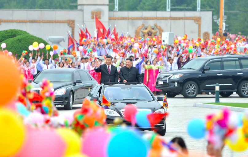 gap lanh dao trung quoc ong kim jong un noi khong hai long voi tong thong trump