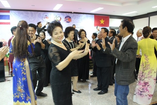 vinh danh nhung cau noi cua tinh huu nghi viet nam thai lan