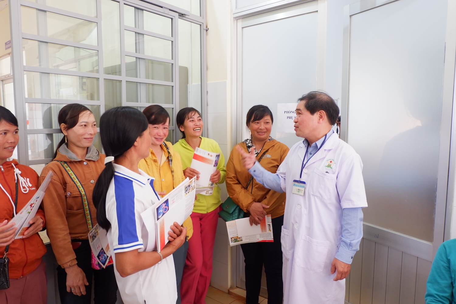 lam ha khi phu nu dan toc thieu so tu tin chia se ve suc khoe sinh san
