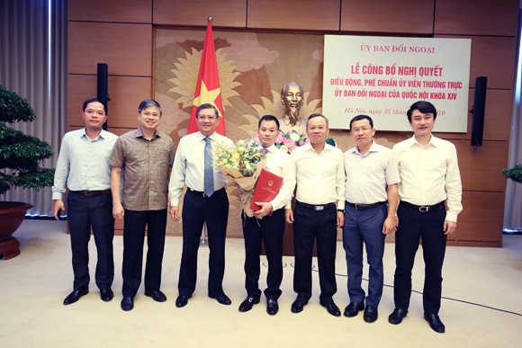 pho chu tich vufo nhan nhiem vu moi tai uy ban doi ngoai quoc hoi