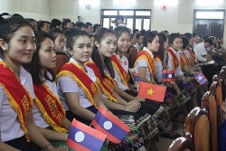 40 suat hoc bong den voi sinh vien lao tai binh dinh