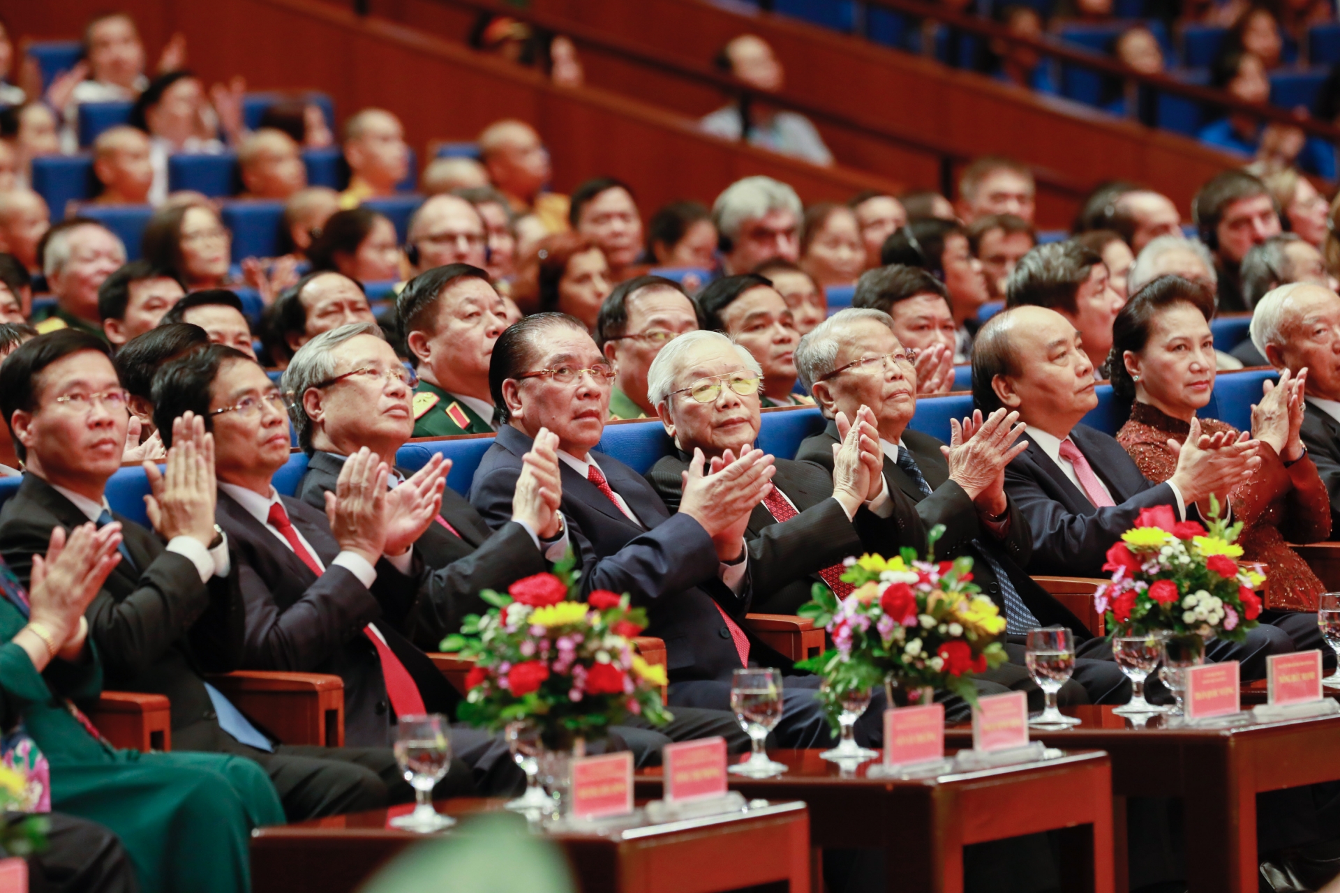 di chuc cua chu tich ho chi minh mai la ngon co quy tu suc manh toan dan toc