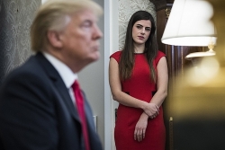 Tổng thống Trump lập kỷ lục sa thải quan chức
