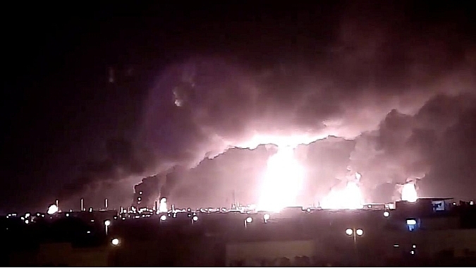 Iran cảnh báo “chiến tranh toàn diện”