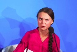 co gai 16 tuoi voi bai phat bieu chan dong len an cac nha lanh dao lam ngo moi truong