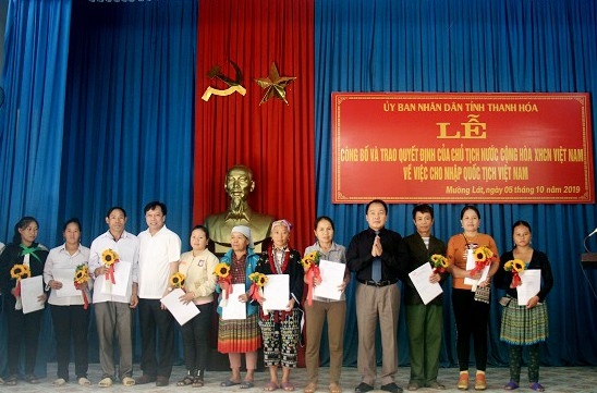 51 nguoi lao tai thanh hoa duoc nhap quoc tich