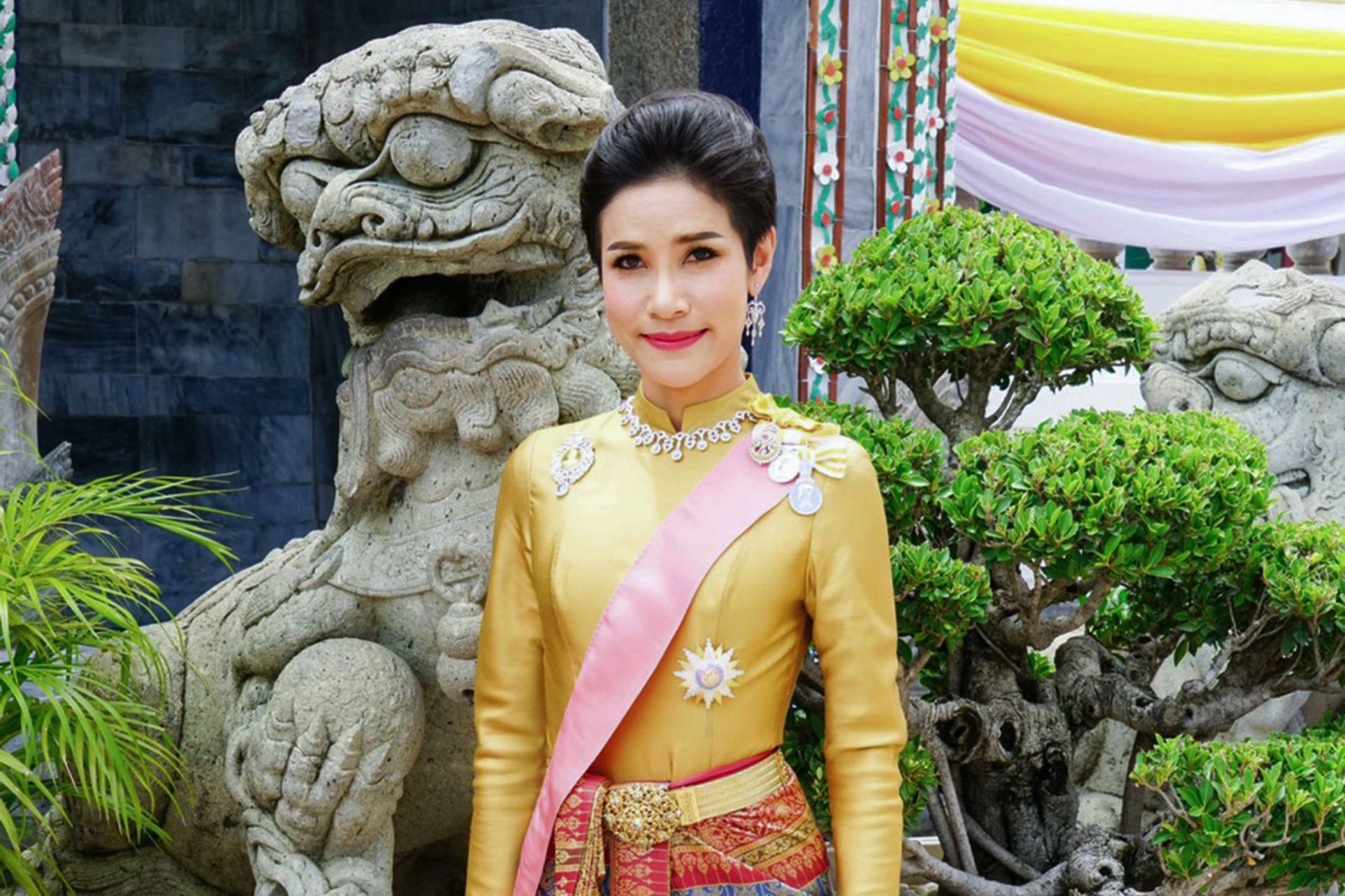 song gio chon hau cung cua quoc vuong thai lan