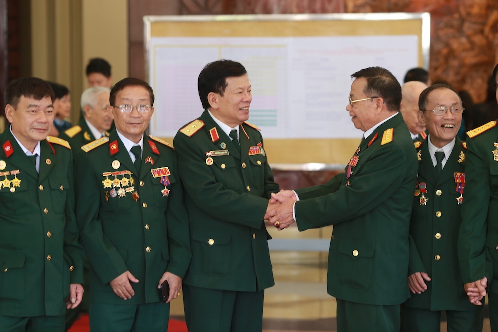 quan tinh nguyen va chuyen gia viet nam tai lao doi quan tinh nguyen dac biet nhat the gioi