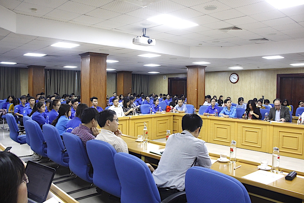 lan dau tien co ngay hoi giao luu nha bao tre thanh nien cac tinh bien gioi viet nam campuchia