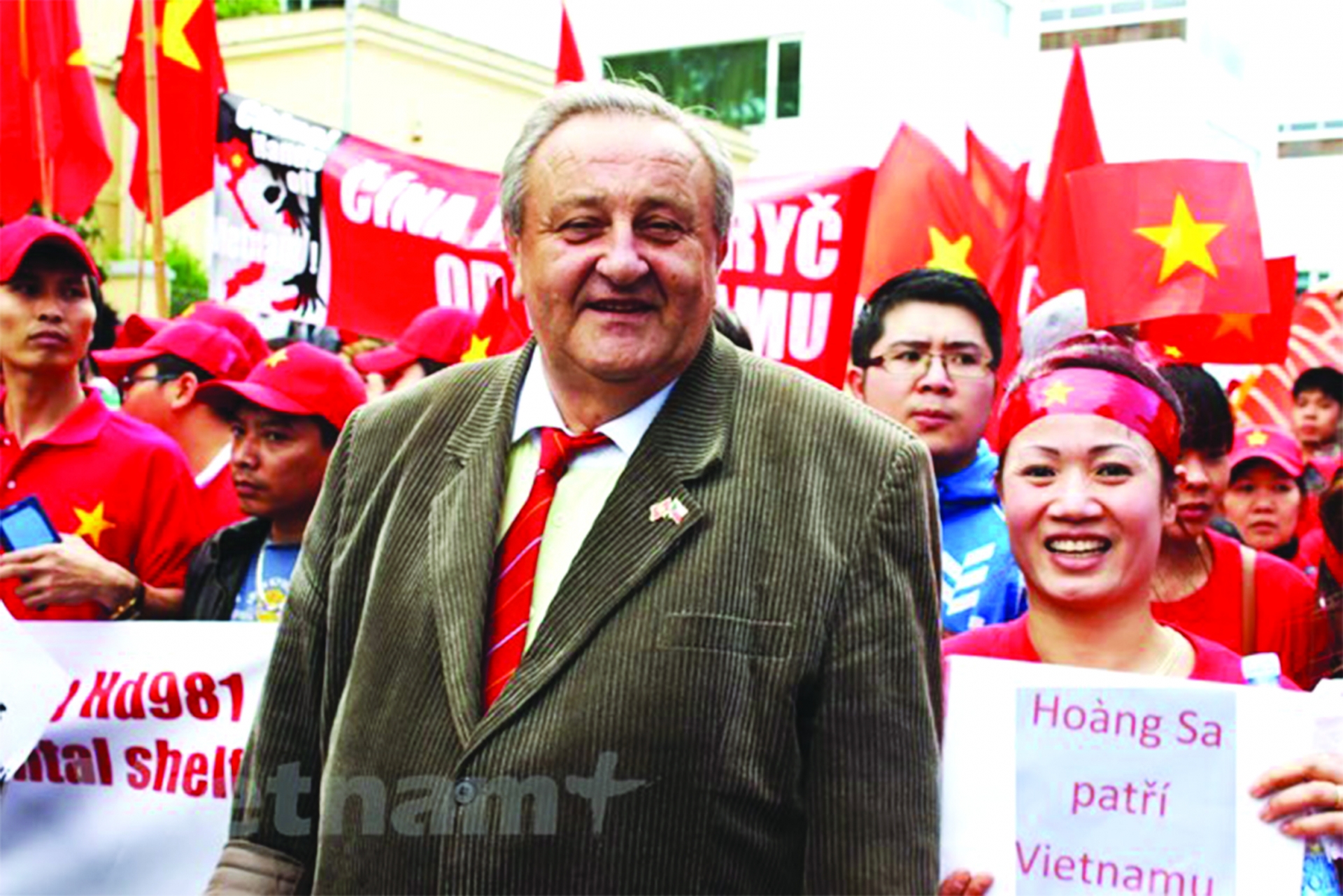 Vận động công lý cho Biển Đông: Đồng thanh tiếng bạn van dong cong ly cho bien dong dong thanh tieng ban