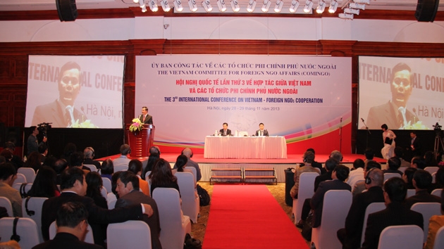 800 dai bieu du hoi nghi quoc te lan thu iv ve hop tac giua viet nam va cac to chuc phi chinh phu nuoc ngoai