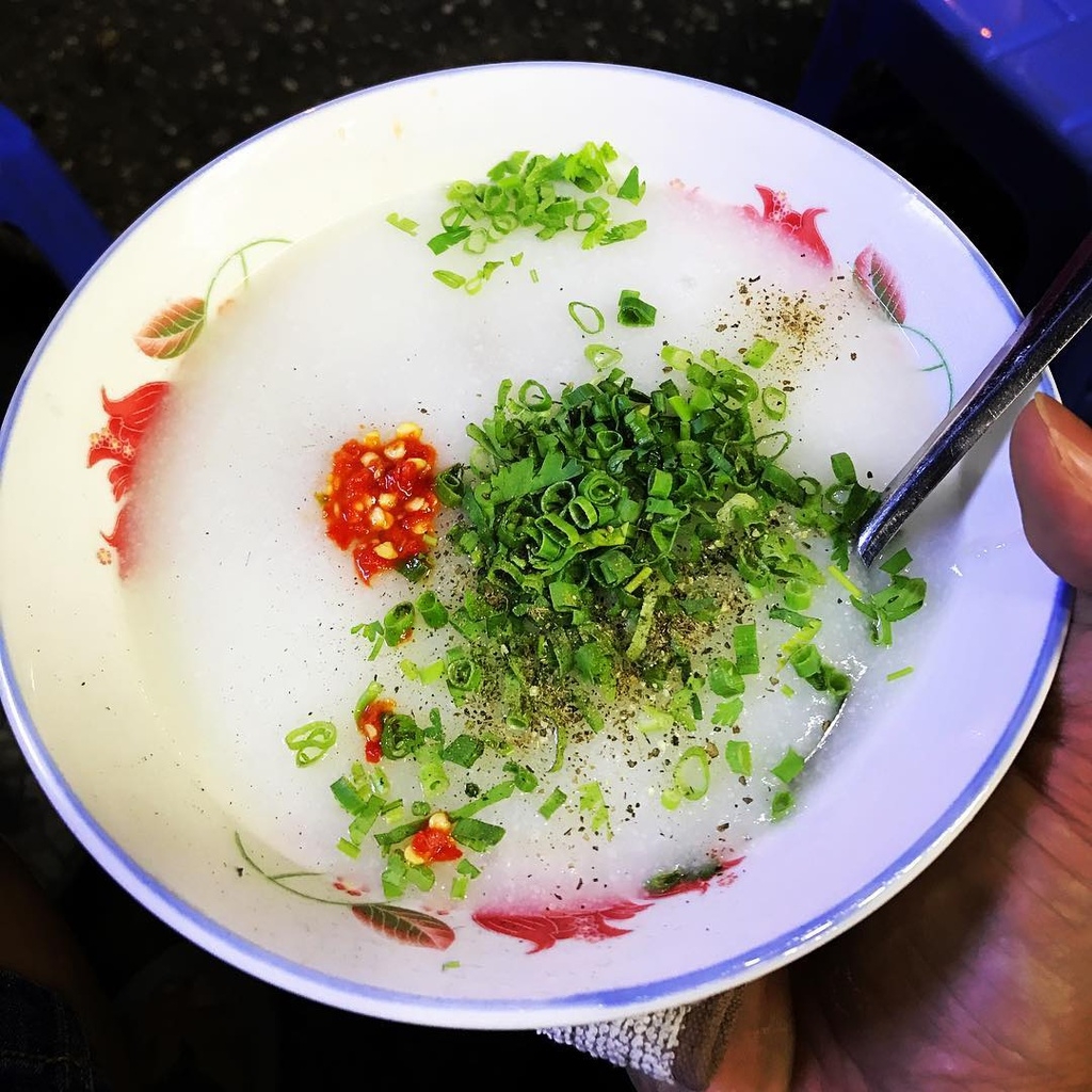 ghim ngay nhung mon an gia re gan voi dia diem noi tieng o tphcm