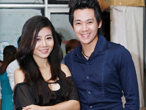 khan gia khuyen phung ngoc huy sap xep thoi gian ve tham mai phuong