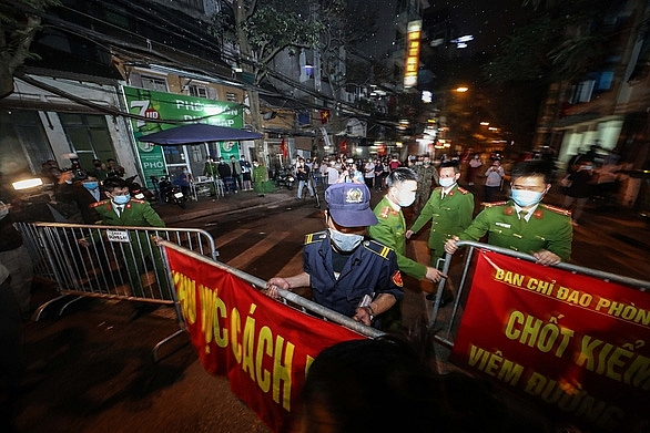 tin tuc trong ngay 213 moi nhat phi cong vietnam airlines bay 2 chuyen truoc khi xac dinh nhiem covid 19