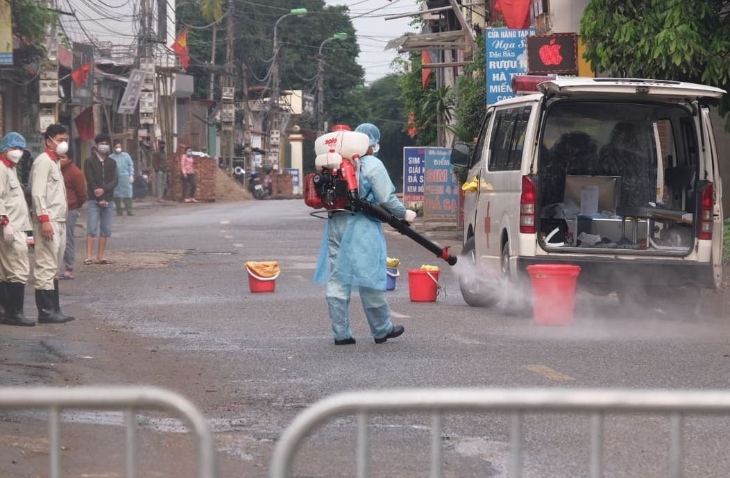 Tin tức trong ngày 22/4 mới nhất: Hà Nội sẽ không phong tỏa nhà máy, cơ quan có trường hợp F1, F2 tin tuc trong ngay 224 moi nhat ha noi se khong phong toa nha may co quan co truong hop f1 f2