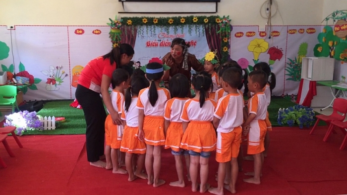 truong mam non ang nua nang cao chat luong nuoi day tre