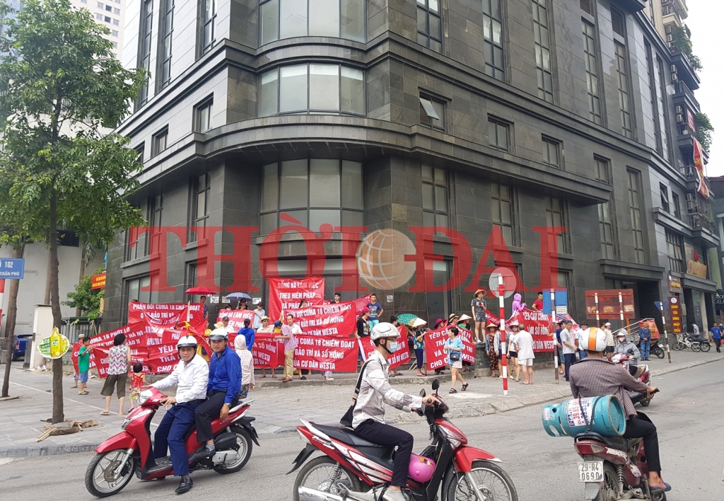 chu dau tu quen ban giao phi bao tri chung cu sao khong bi xu ly hinh su