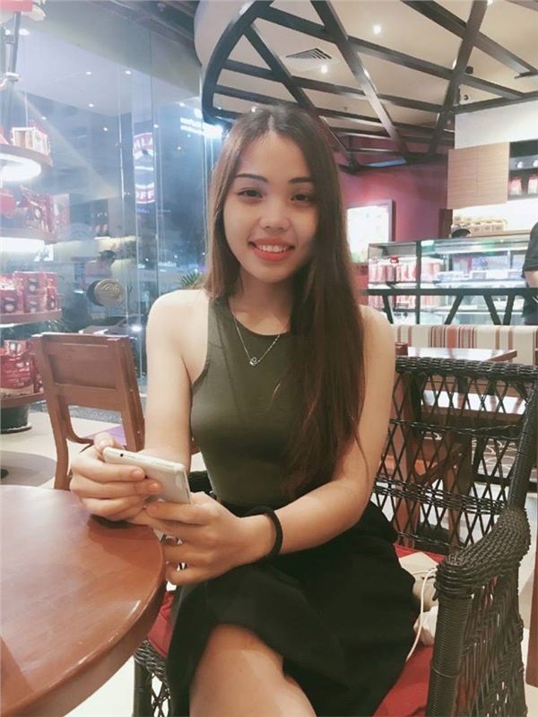 hanh trinh hoi sinh guong mat cho co gai bi thieu uy cong an tat axit truoc ngay cuoi