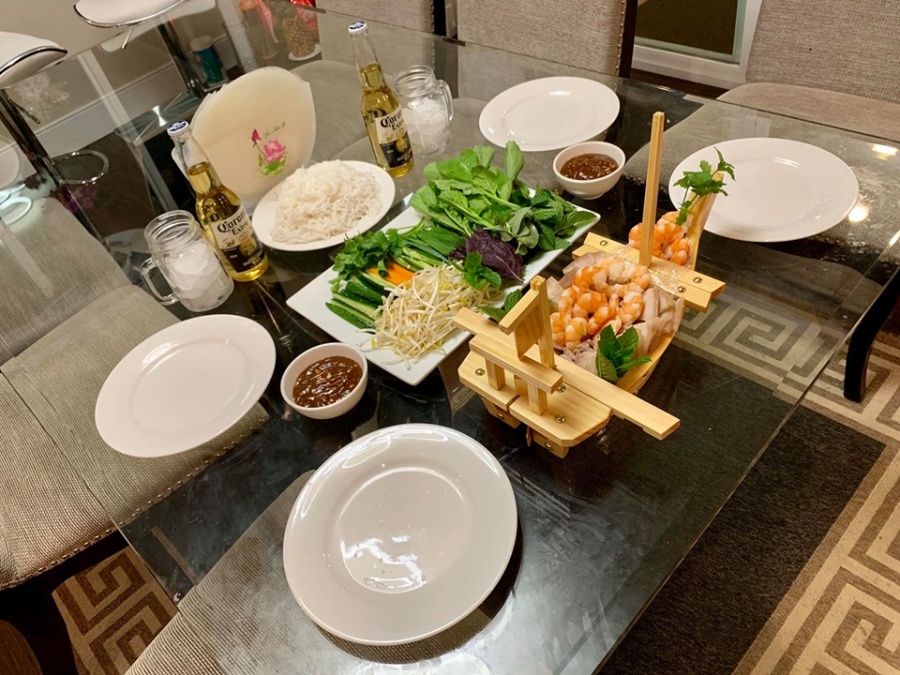 khu vuon 3500m2 cua nguoi dan ong yeu thich lam vuon va nau an cho vo con