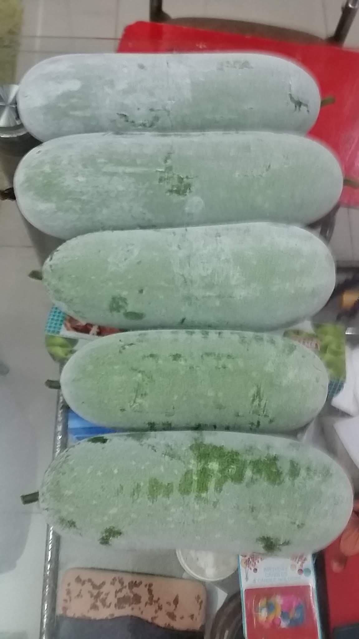 Cuộc sống thảnh thơi của người phụ nữ Sài Thành trồng đủ loại rau quả trên sân thượng 20m2 cuoc song thanh thoi cua nguoi phu nu sai thanh yeu thich trong du loai rau qua tren san thuong 20m2