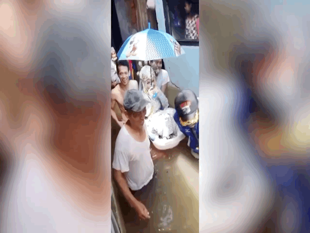 video hai huoc canh ruoc dau bang chau o indonesia