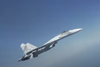 Phi công F-35 Mỹ ngỡ ngàng vì bị Su-30SM Nga tiếp cận và đánh chặn