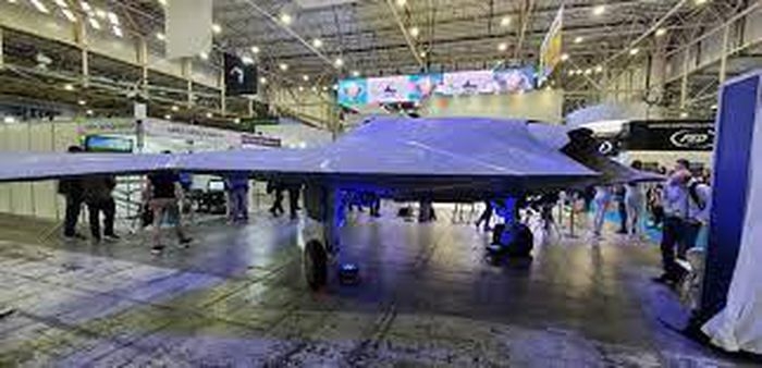 Ukraine sẽ trang bị UAV và đầu đạn mới cho quân đội