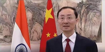 dai su trung quoc va australia khau chien vi van de bien dong